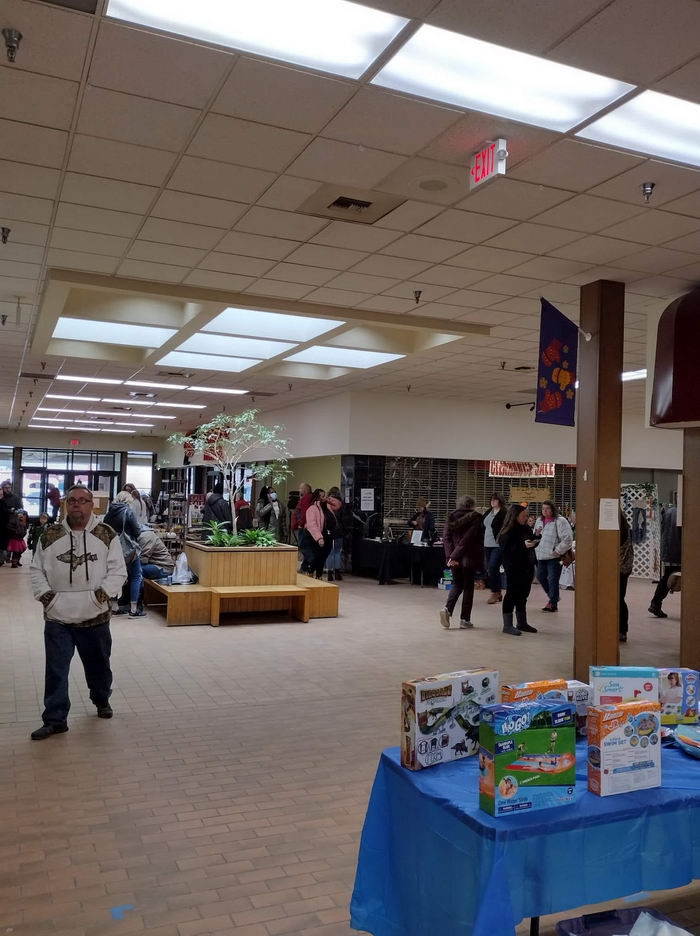 Westwood Mall - Interior Shot (newer photo)